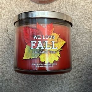 Bath & Body Works We Love Fall Candle - New